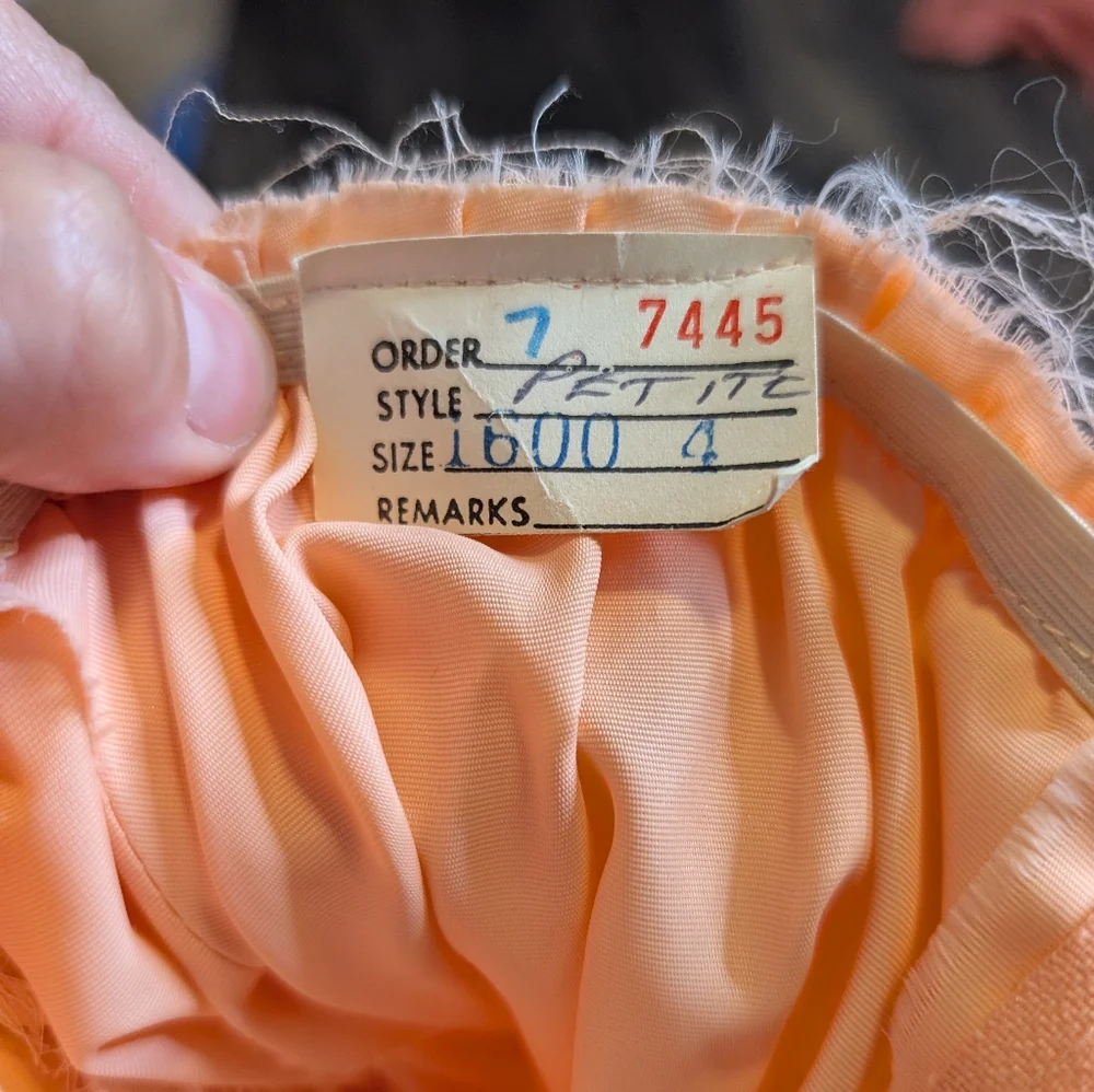 NWT Vintage Saks Fifth Avenue Peach Ruffle Tiered Maxi Dress Size XS/Small - Picture 10 of 11